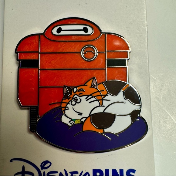 NWT. 2024 Disney Parks Big Hero 6 Baymax & Mochi Cat Open Edition - Picture 2 of 7